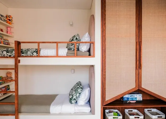 Villa Casa Jomo 5 Bedroom Luxury Seaview With Kids Playroom, Bingin Uluwatu (Bali)