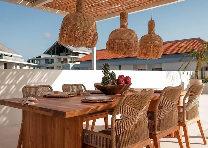 Casa Jomo 5 Bedroom Luxury Seaview With Kids Playroom, Bingin Uluwatu (Bali)